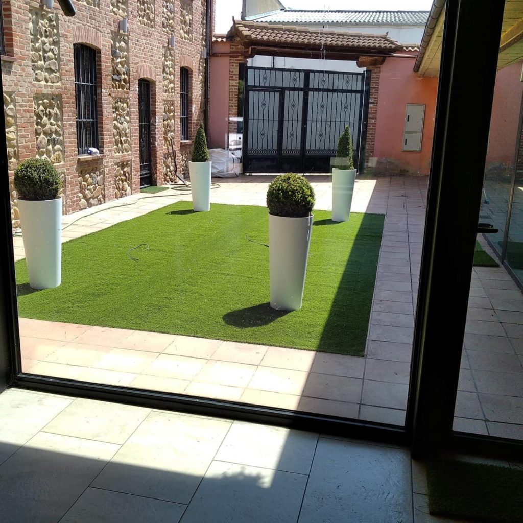 Instalación de Césped Artificial