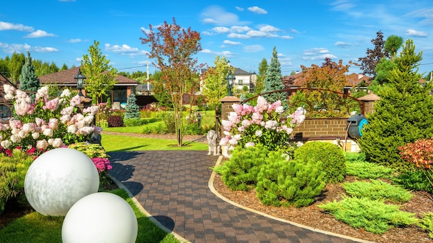 PREPARA EL JARDÍN PARA LA PRÓXIMA TEMPORADA